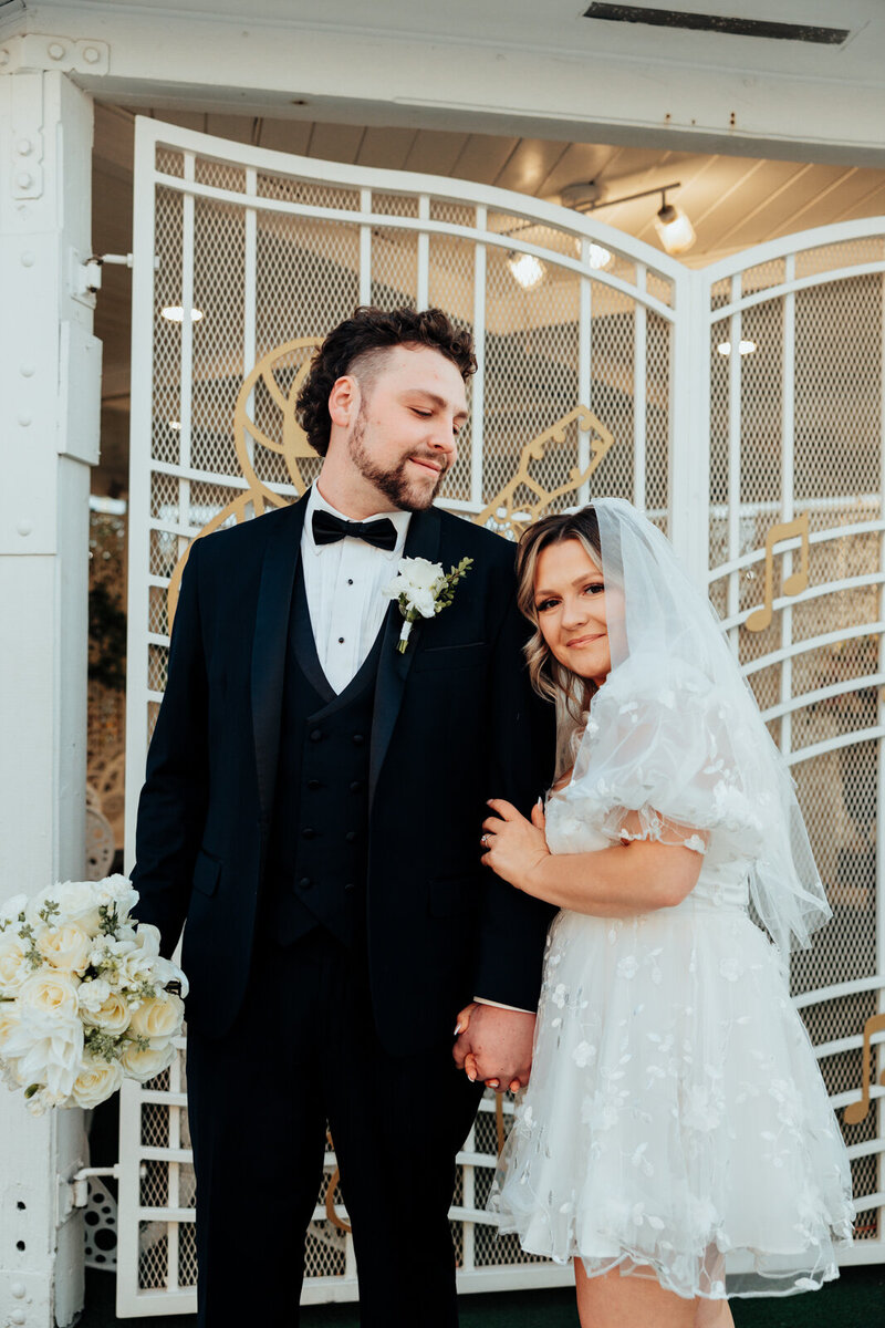 Coupe kissing at Las Vegas Luxury Wedding