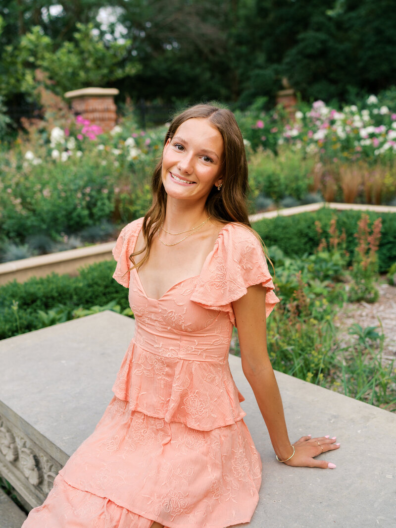 flower-garden-senior-photo-session