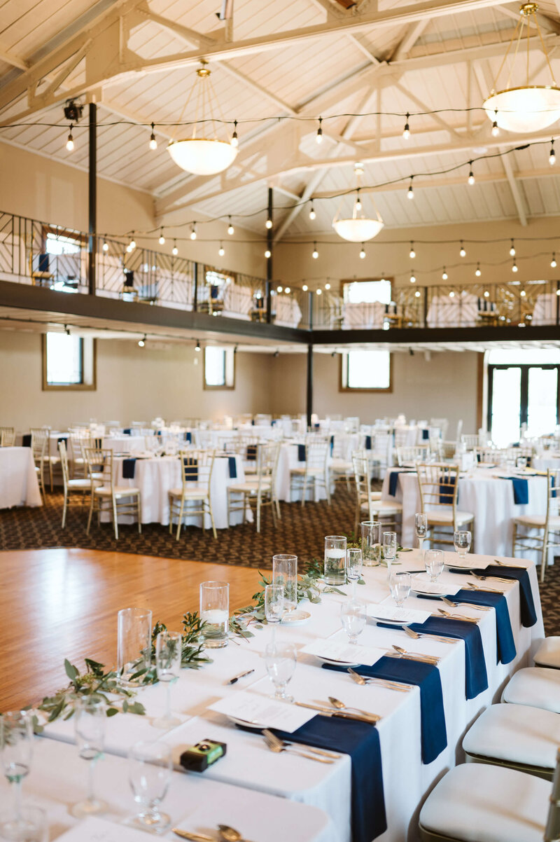 Ladyglen-ballroom-head-table (1)