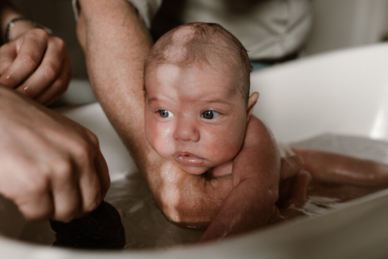 newbornfoto baby in bad close up 
