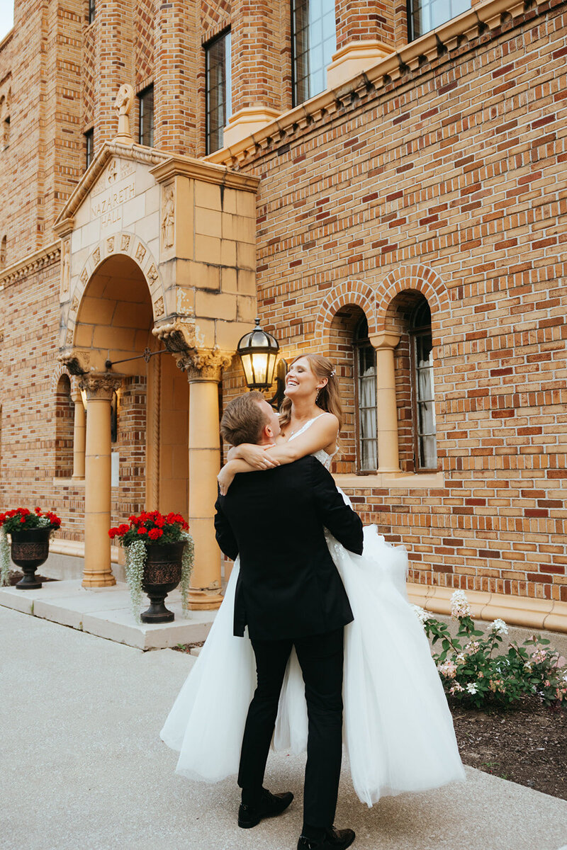 bride-groom-hug-2