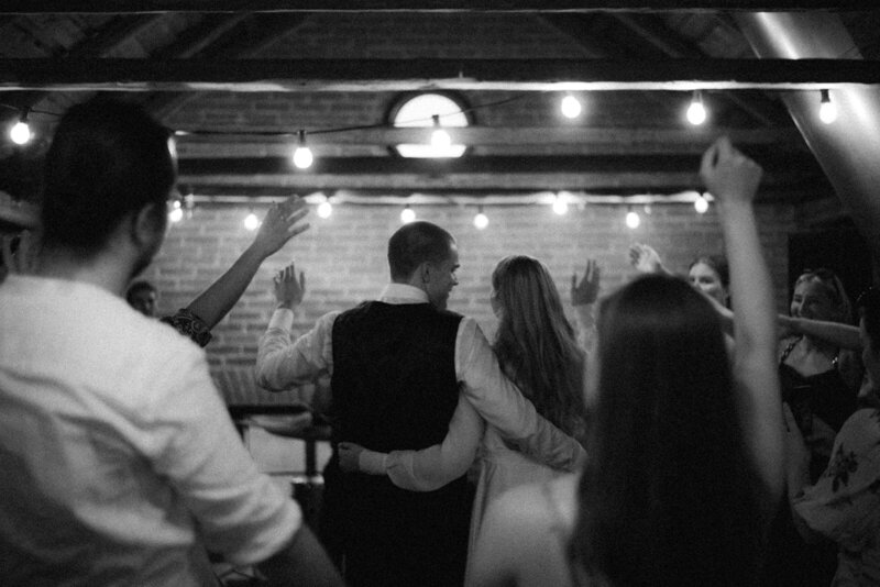Wedding photo of an Intimate  wedding reception  in Porvoo by photographer Hannika Gabrielsson
