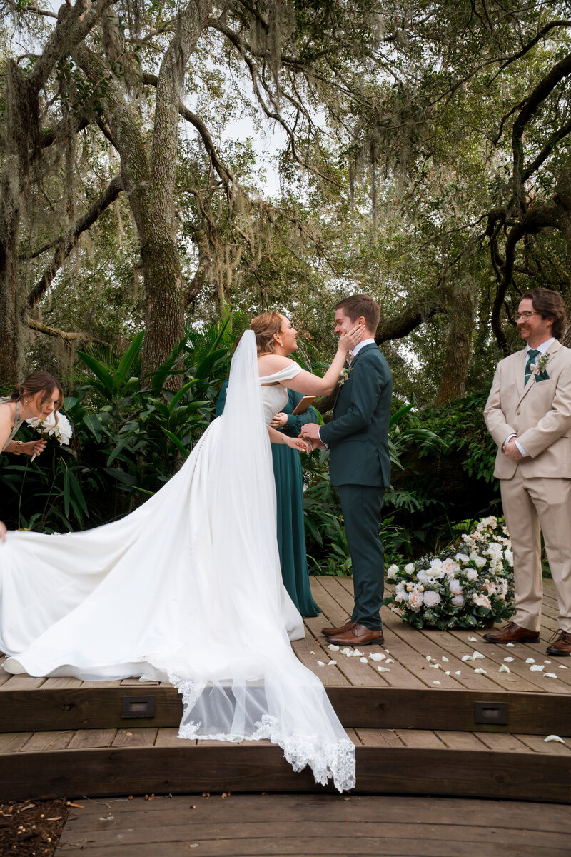 Museum of Fine Arts wedding in St. Pete with elevated styling