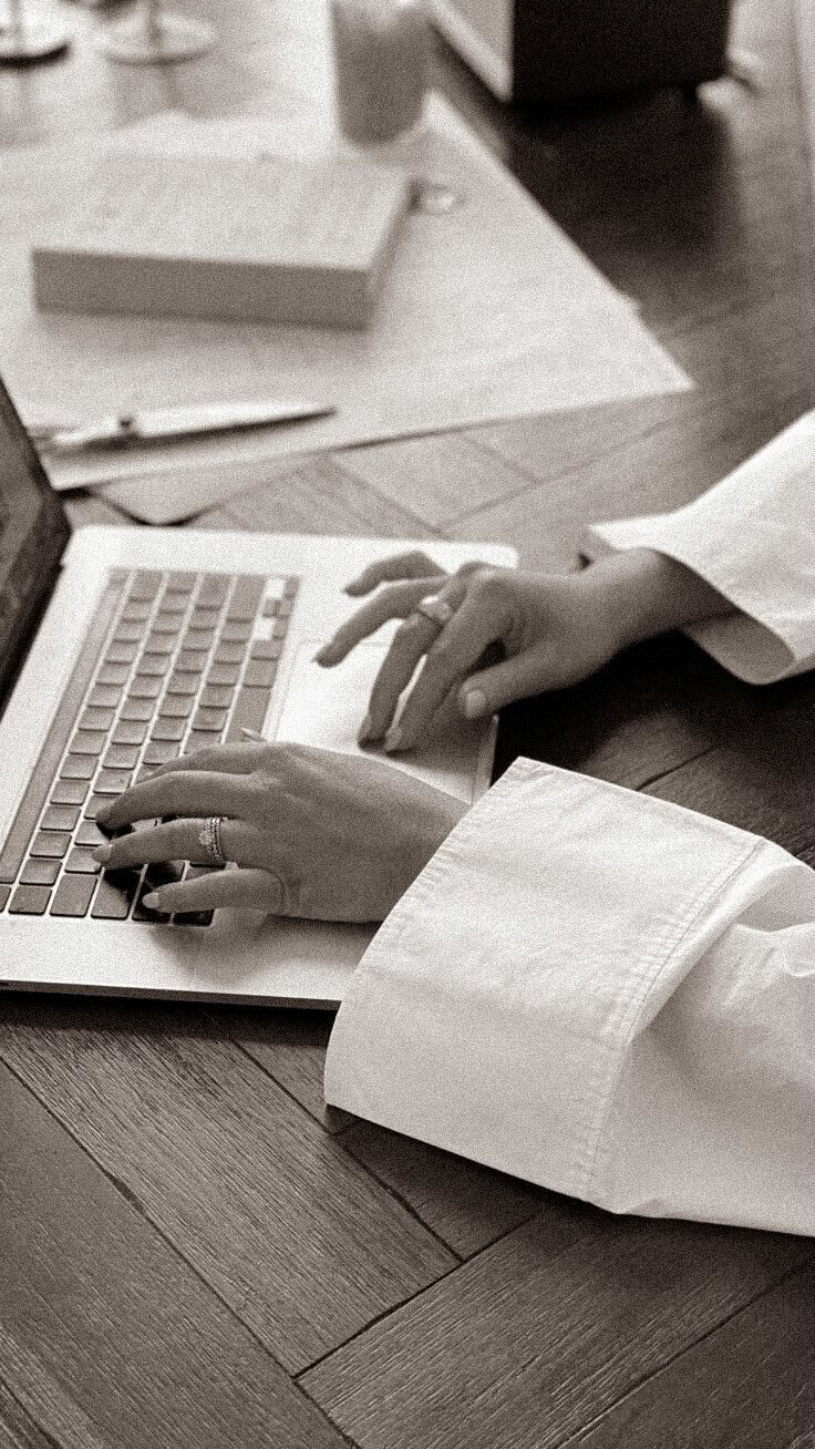 Custom Website Service: Website In A Weekend [sales page]