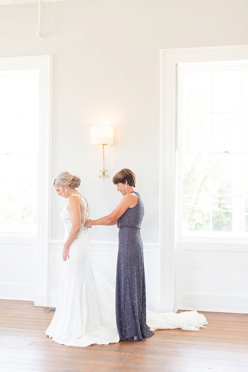 Gadsden-House-south-carolina-wedding-annie-drewchrista-rene-photography-45