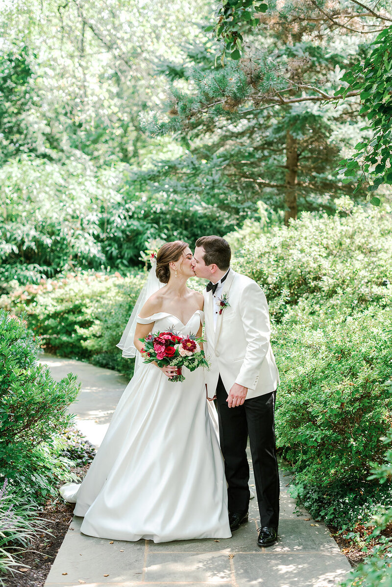 Suzanne + Austin - First Look + Portraits-43_websize