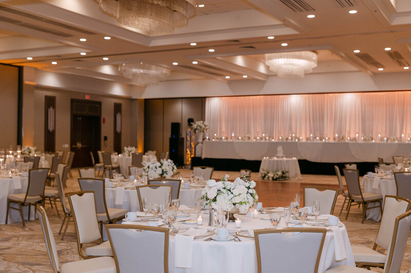 74-Mariah Kasten Photo - Detroit Wedding - Olivia and Andrew