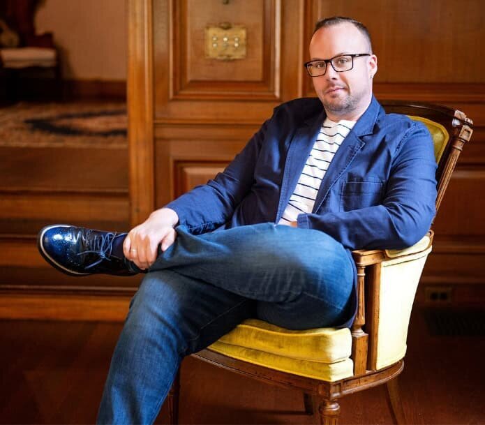 Mister Health's Dr. Mike built and sold a large group therapy practice.