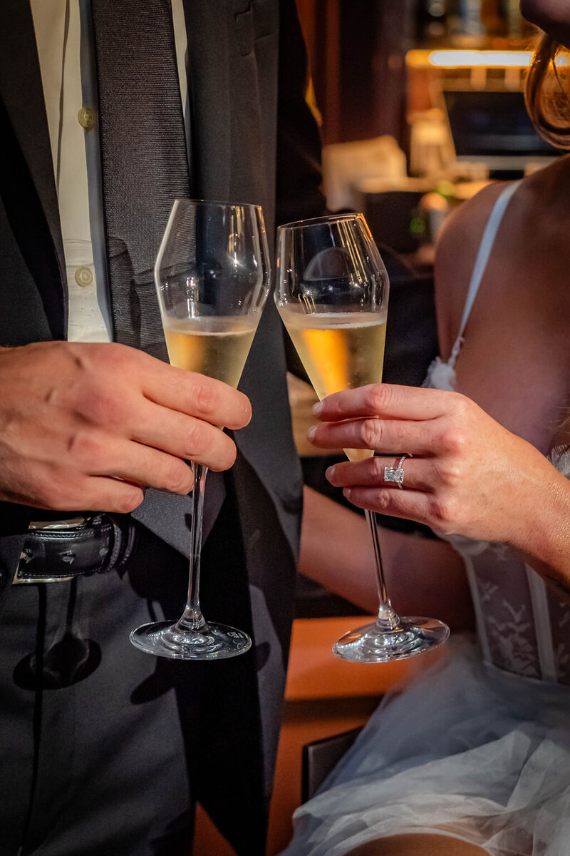 chicago-speakeasy-engagement-shoot (3)