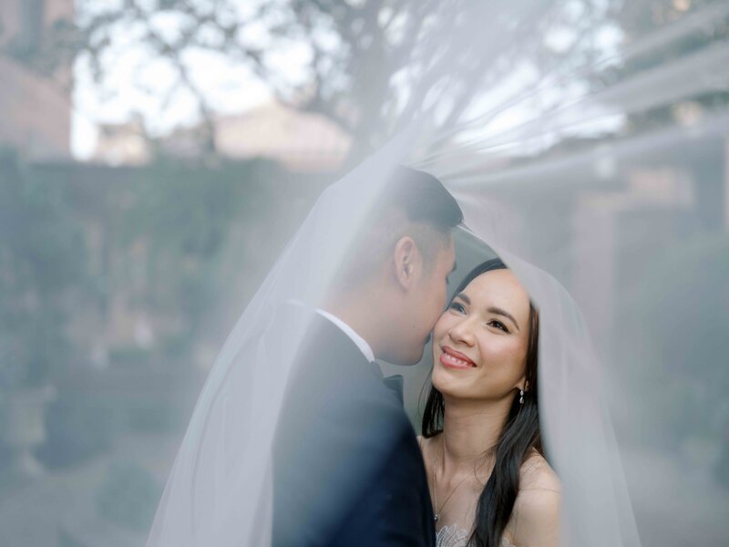 Wedding photos taken by Jessie Newton Photography in Biloxi, Mississippi.