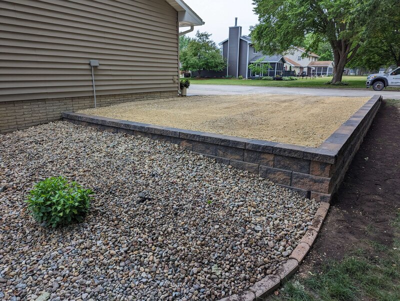 Cedar-Rapids-Iowa-landscaping-lawn-care-treatments-_20230607_130109125