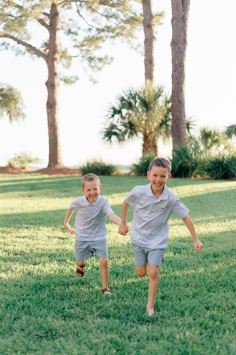 Lamp-and-light-photography-hedge-extended-family-session-the-sea-pines-resort-hilton-head-beaufort-bluffton-savannah-52