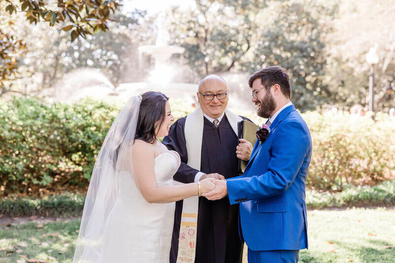 Savannah_Elopement_at_Forsyth_Fountain12