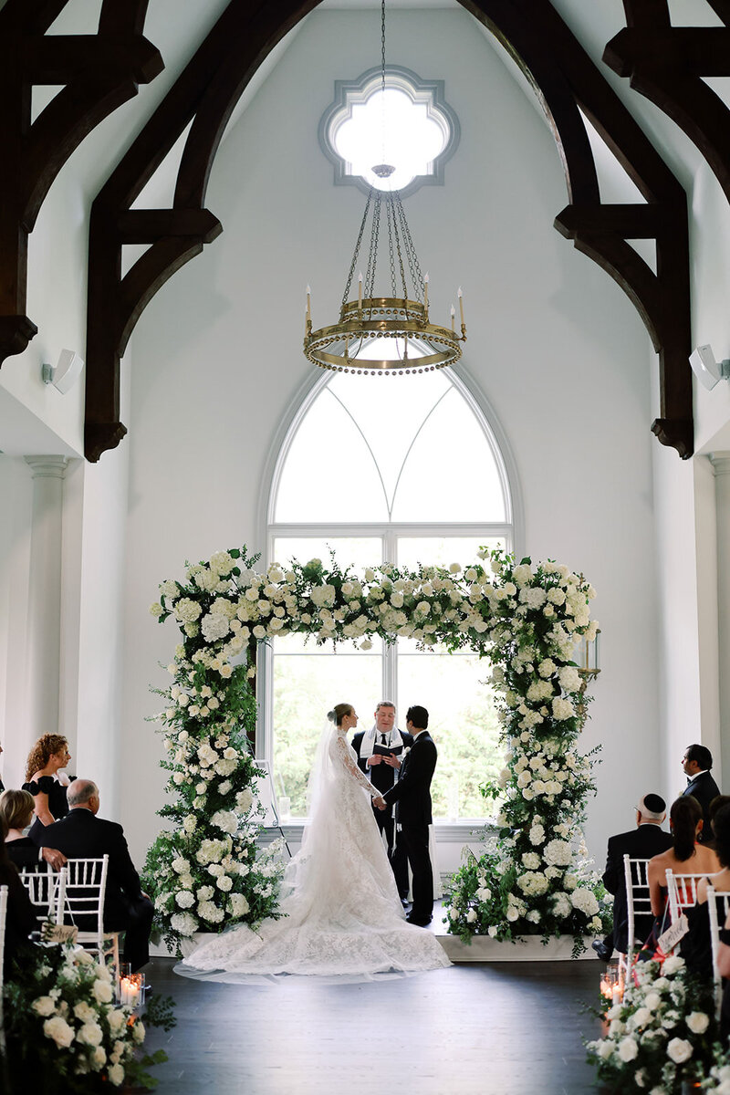 New Jersey wedding photography at Park Chateau Estate and Gardens.