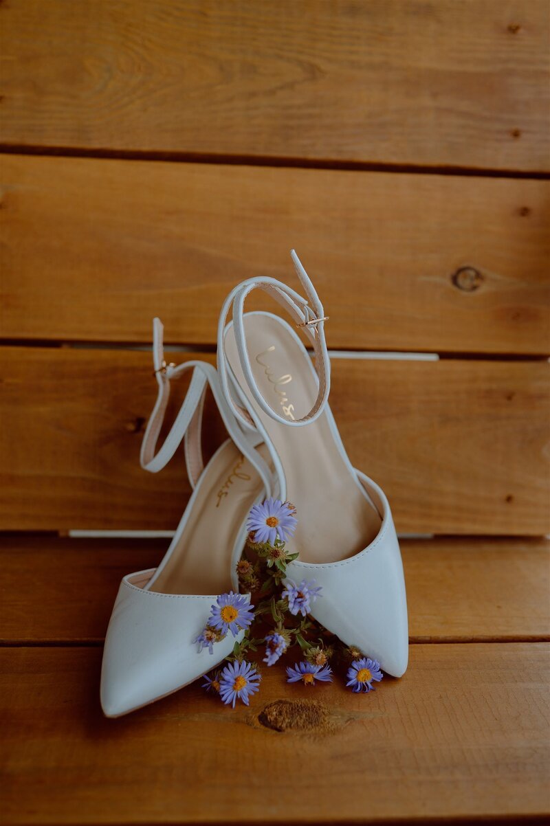 Austin_Lexie_Sneaks-6_websize