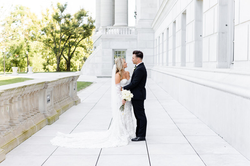 Wedding photographer Jefferson City Missouri