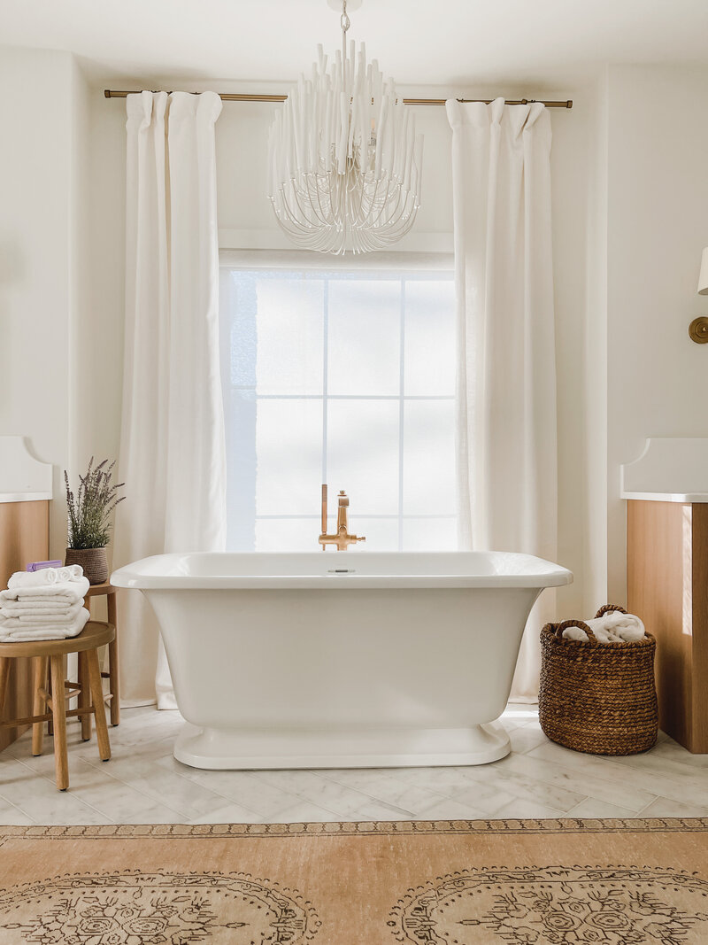 Alexis partnered with Crescent Plumbing when it came to selecting the luxe brass hardware for the home