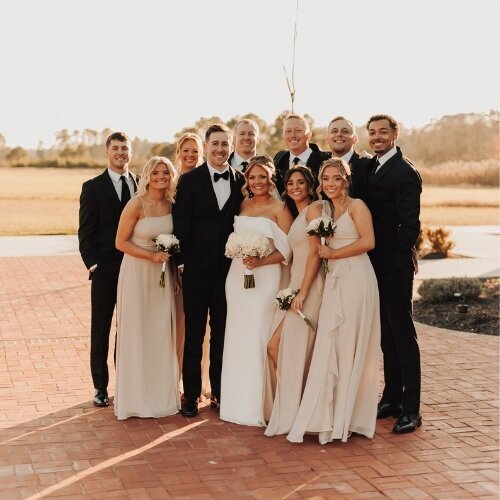 Beige Minimalist Available Appointment Beauty Salon Instagram Story (500 x 500 px) (1)