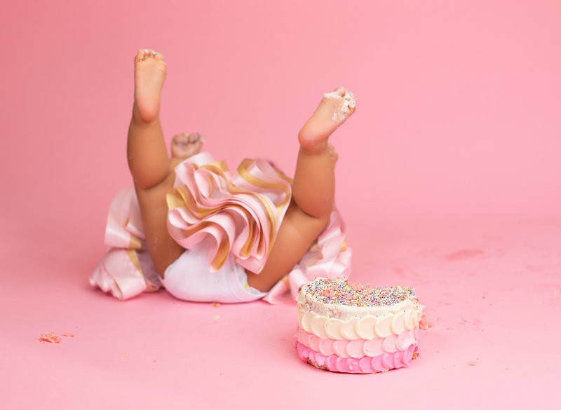 baby girl cake smash pink