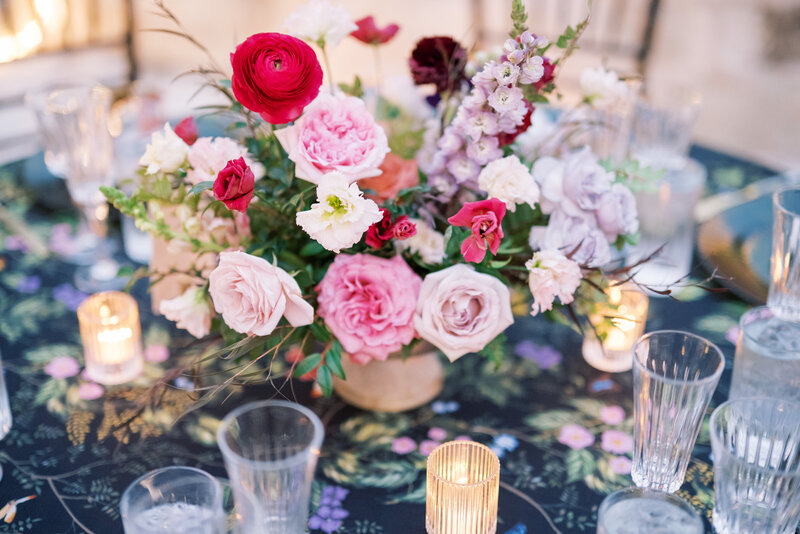 garden party wedding flowers, garden party wedding, garden party trend | Reverie Floristry