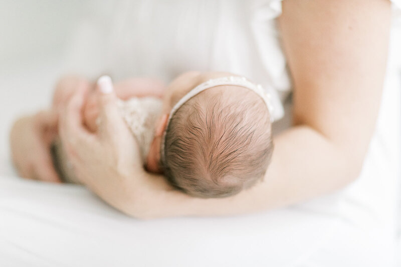 Cincinnati-Newborn-Photography-Winter-Freire-043