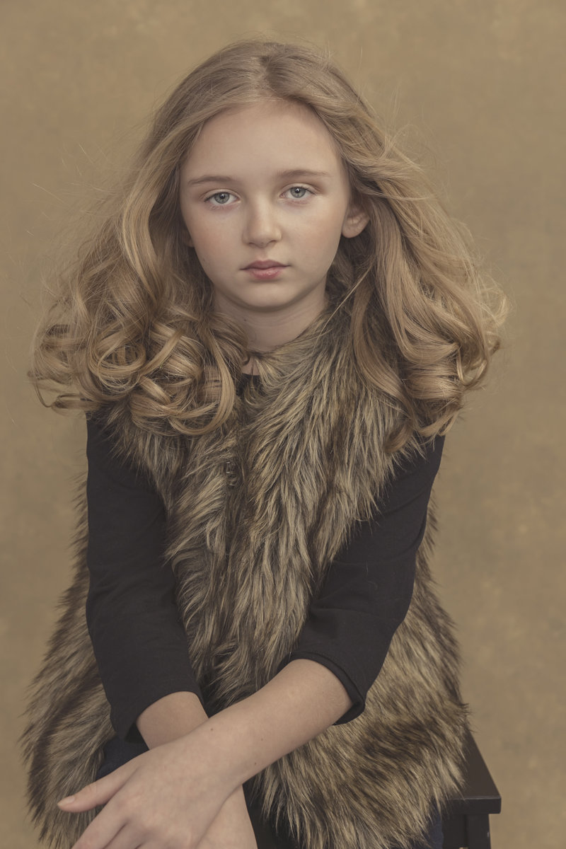 Midsouth's Child Tween Photography portraits by child tween  photographer Kelly Day  in Tennessee