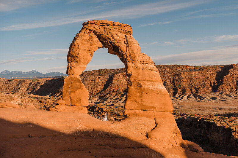 jessica-will-moab-adventure-elopement-arches-national-park-canyonlands-national-park-by-sydney-and-ryan-1