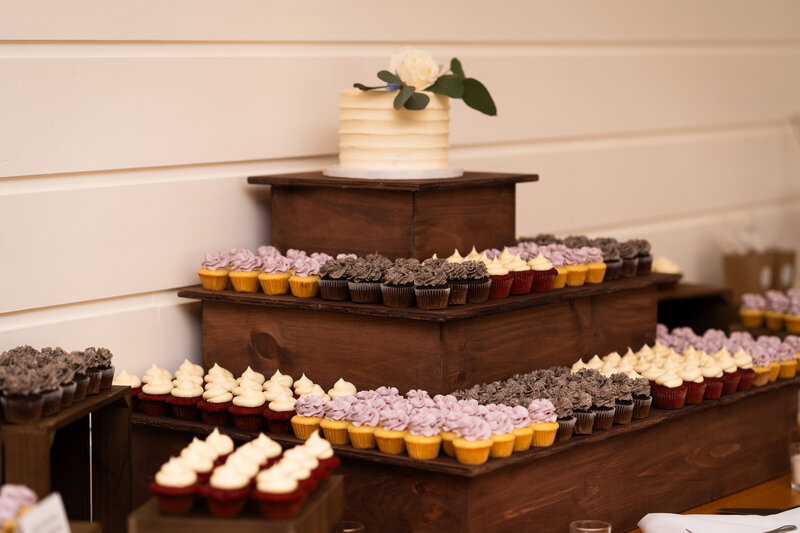bloom-meadows-berkshire-wedding-photography-24