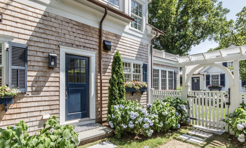 Salty-Havens-Coastal-Home-Design-New-England45