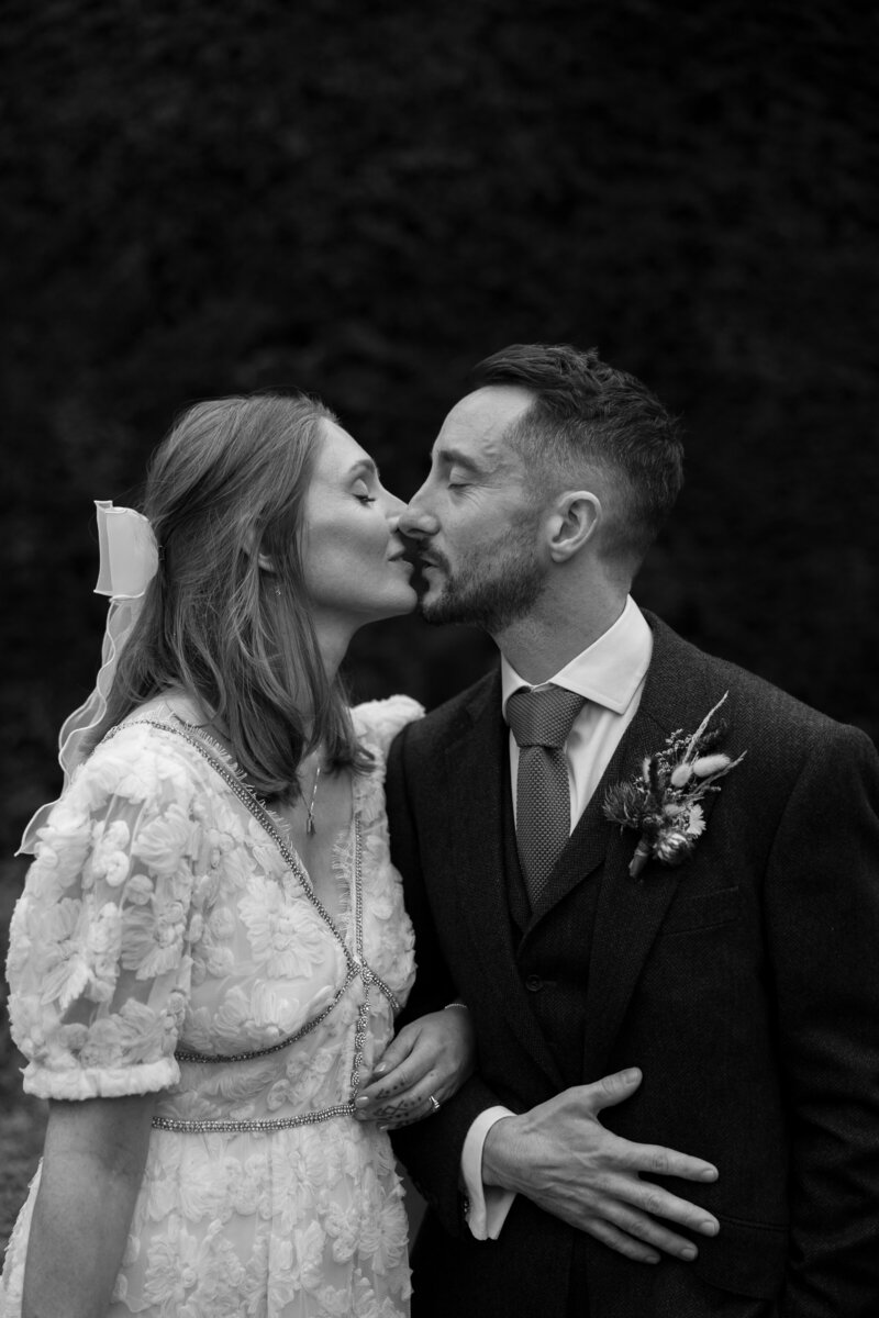 Couple portrait in the Cotswolds