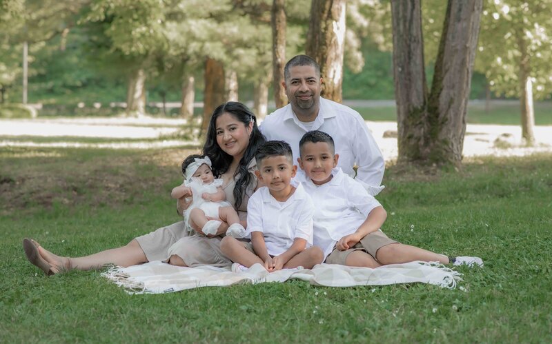 Cascadia Photography - Lacamas Park WA Family photography session