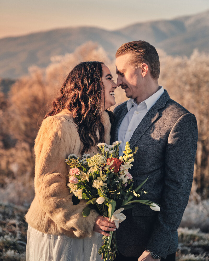 Snowy-Adventure-Elopement