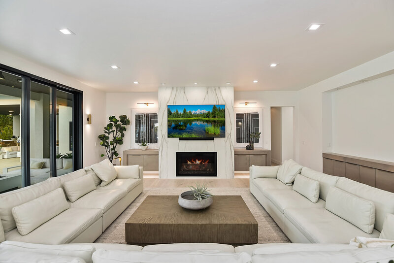 The-Axis-Modern-Thompson-Homes-Idaho-Luxury-Custom-Home-Builder-16
