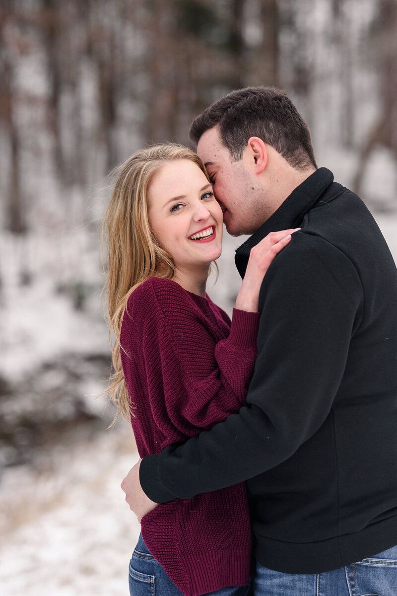 madison-engagement-winter-the-paper-elephant_0017