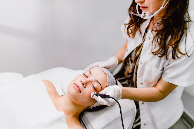 Massage facial Kobido