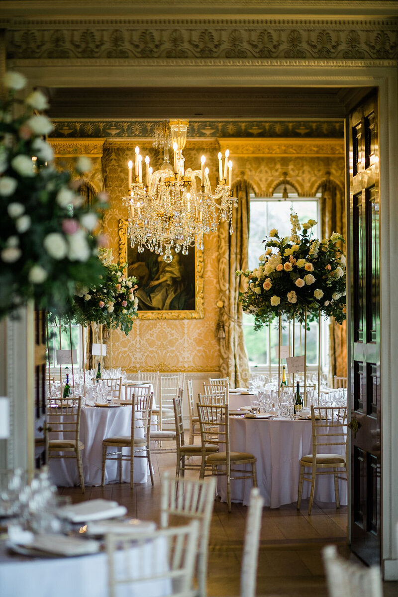 candelier elegant wedding flowers edinburgh