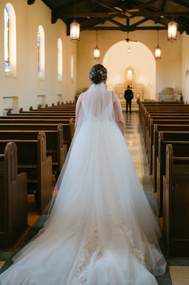 bride-veil-chapel