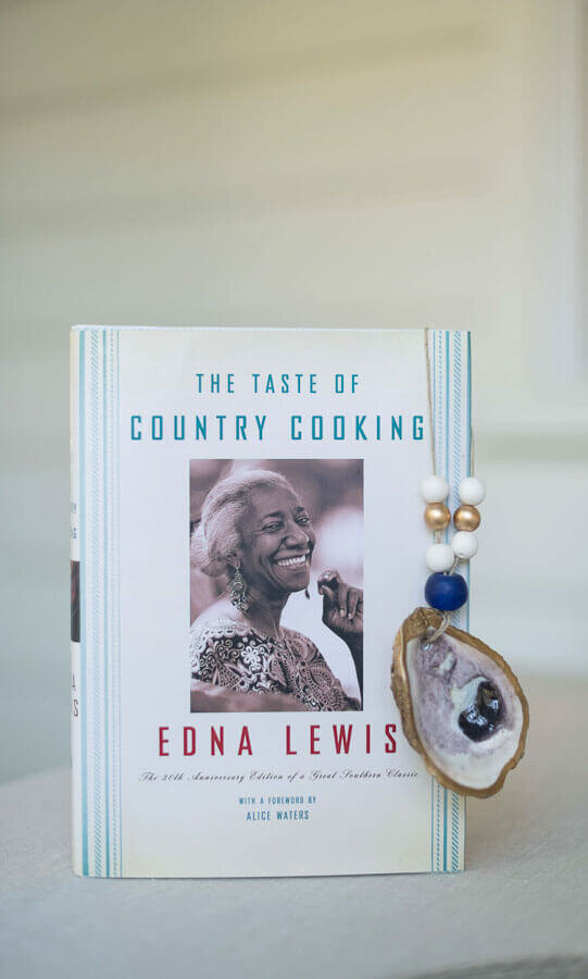 the-taste-of-country-cooking-Cookbook-edna-lewis-southern-cooking