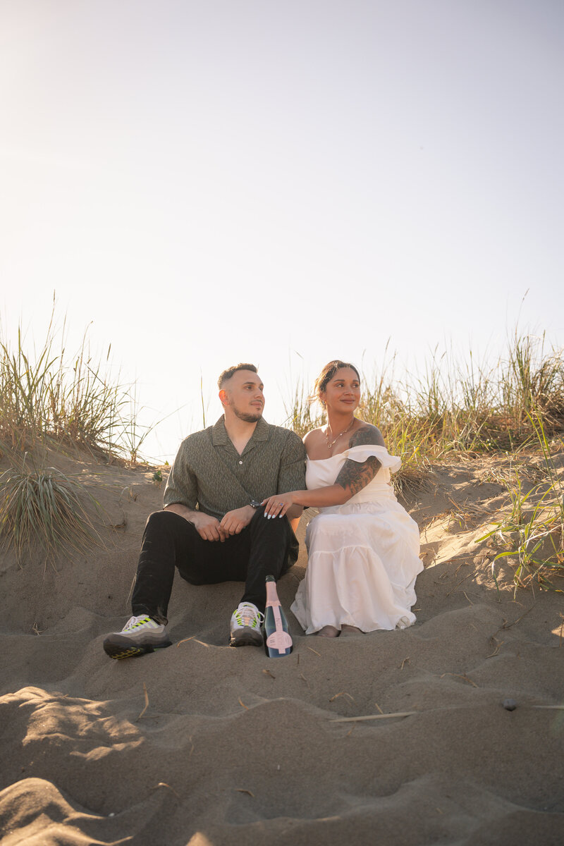 Sittinginthesand