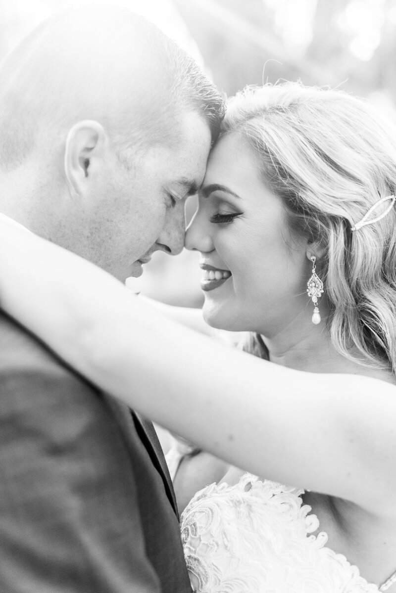 Bride and groom black & white portrait at Fontainebleau State Park