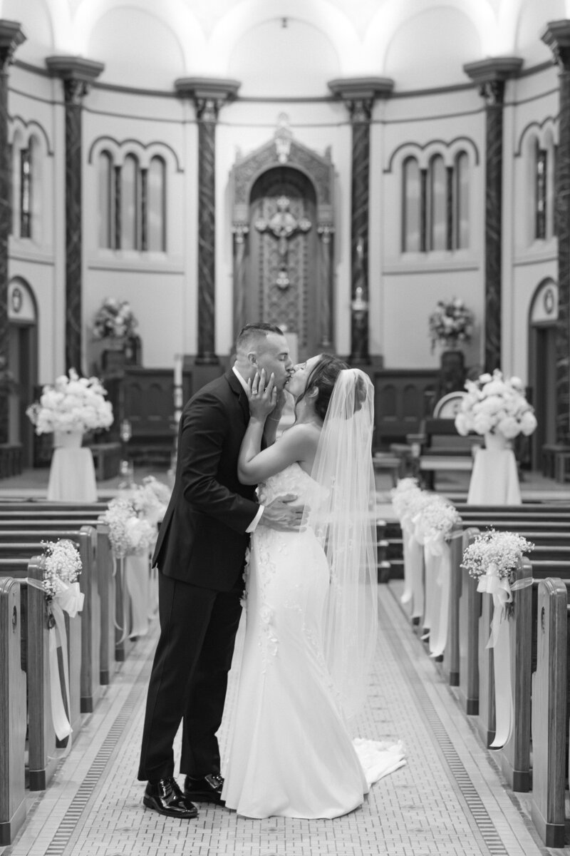 Turning Stone - Kelsee Risler Photography - Christopher + Alaura Wedding-688-2