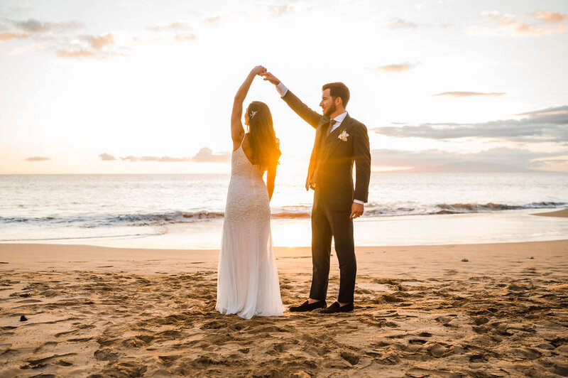 maui beach wedding elopement package