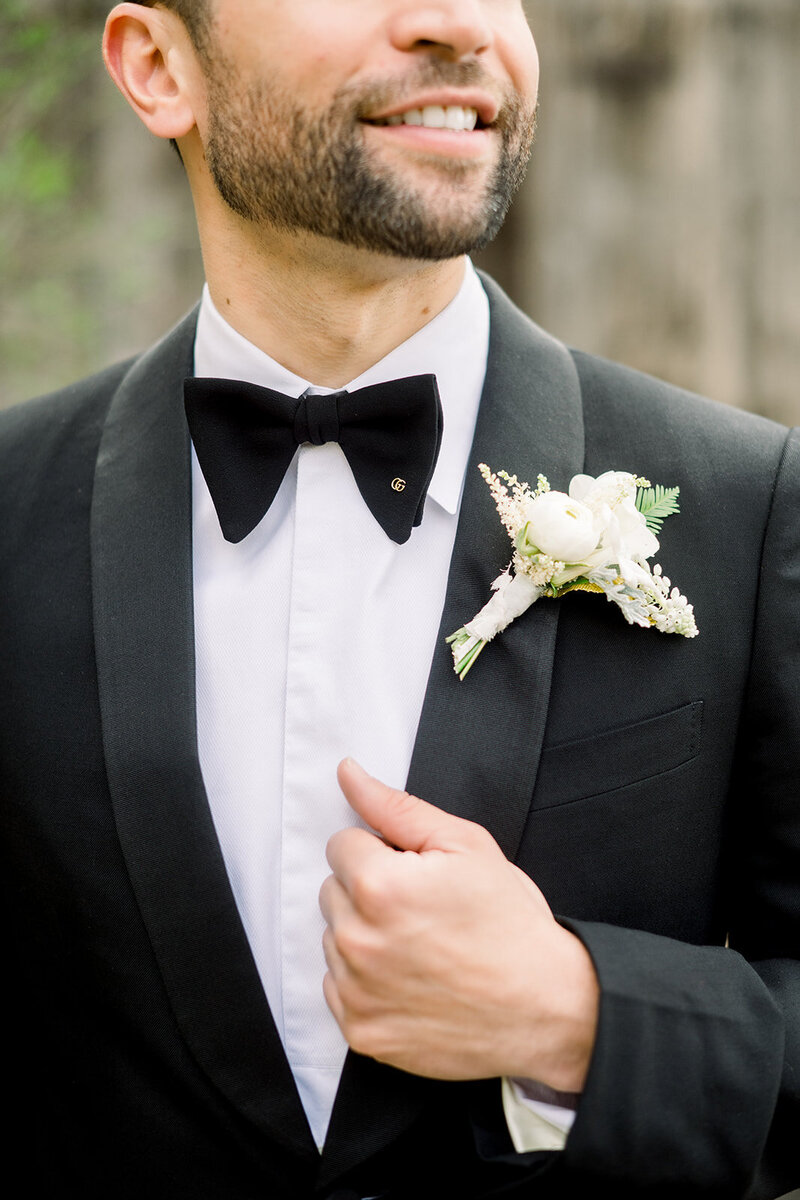 Groom’s Elegance at A California Luxury Wedding
