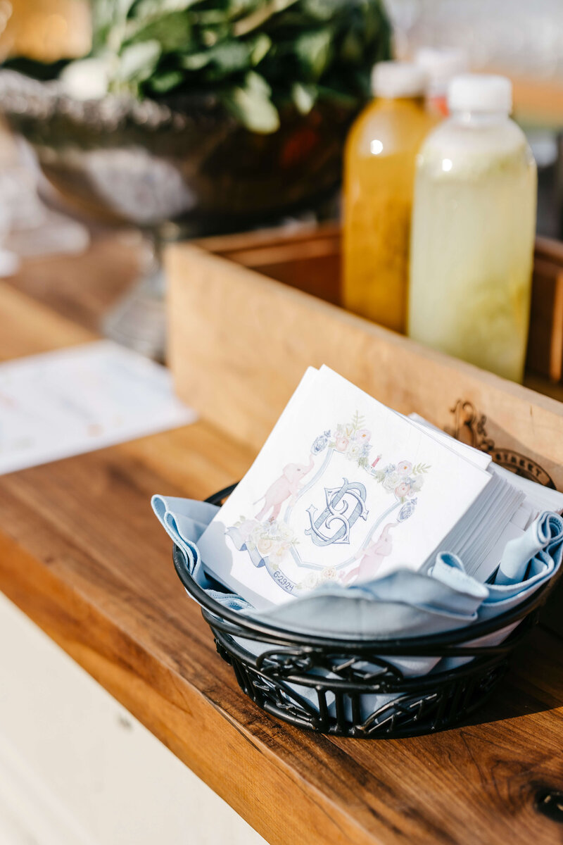 custom-wedding-cocktail-napkins-with-monogram