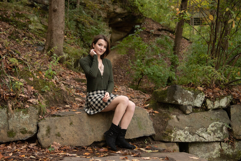 OlmsteadFallsSeniorPhotosDavidFortierRiverParkPositivelyPortraits25