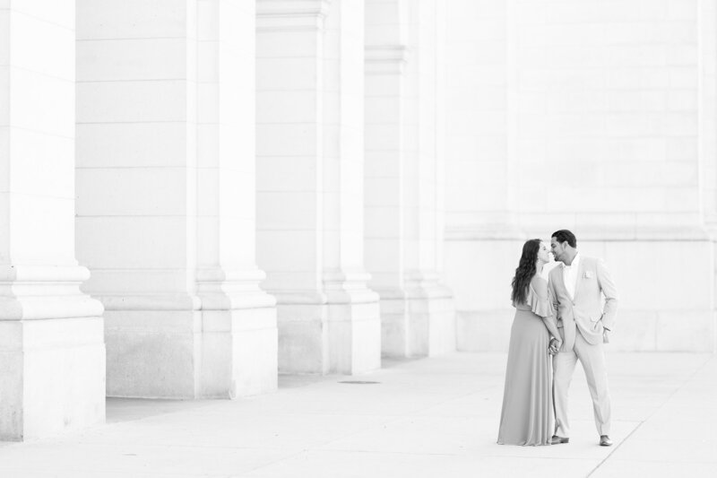 Union Station Engagment Session by DC Wedding Photographer Taylor Rose Photography-19
