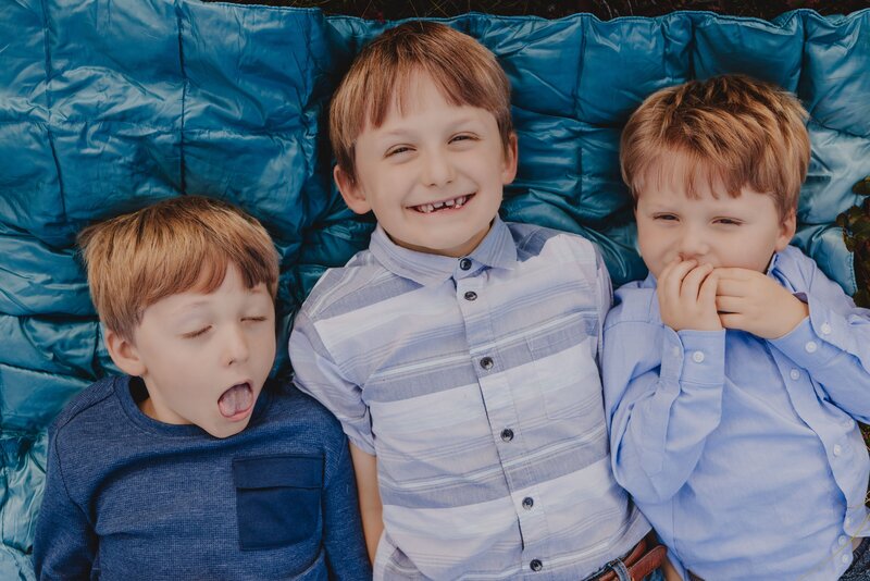 Alaska-Family-Arctic-Valley-D&A_54