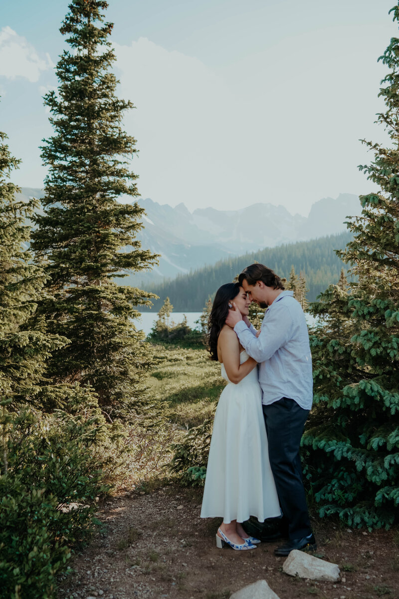 Ana_Connor_Long_Lake_Engagement_Photos-25