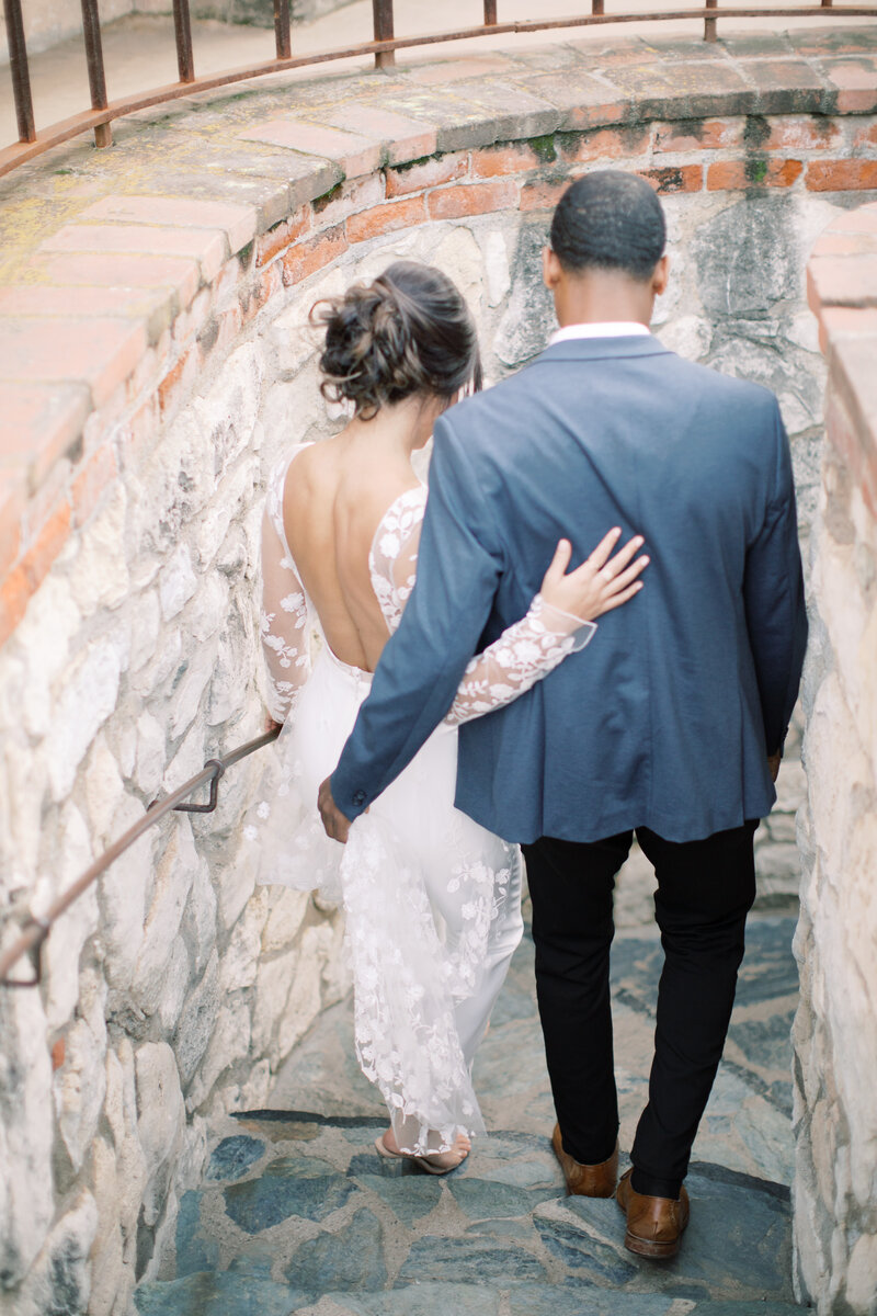 Into the Blush Wedding Planning Resource Online Platform Planner Pacific Northwest Blog Wed Blogging Venue Florist Photographer Plan Your Wedding4