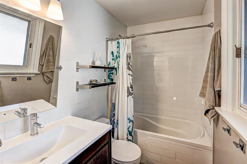25-Bathroom-1